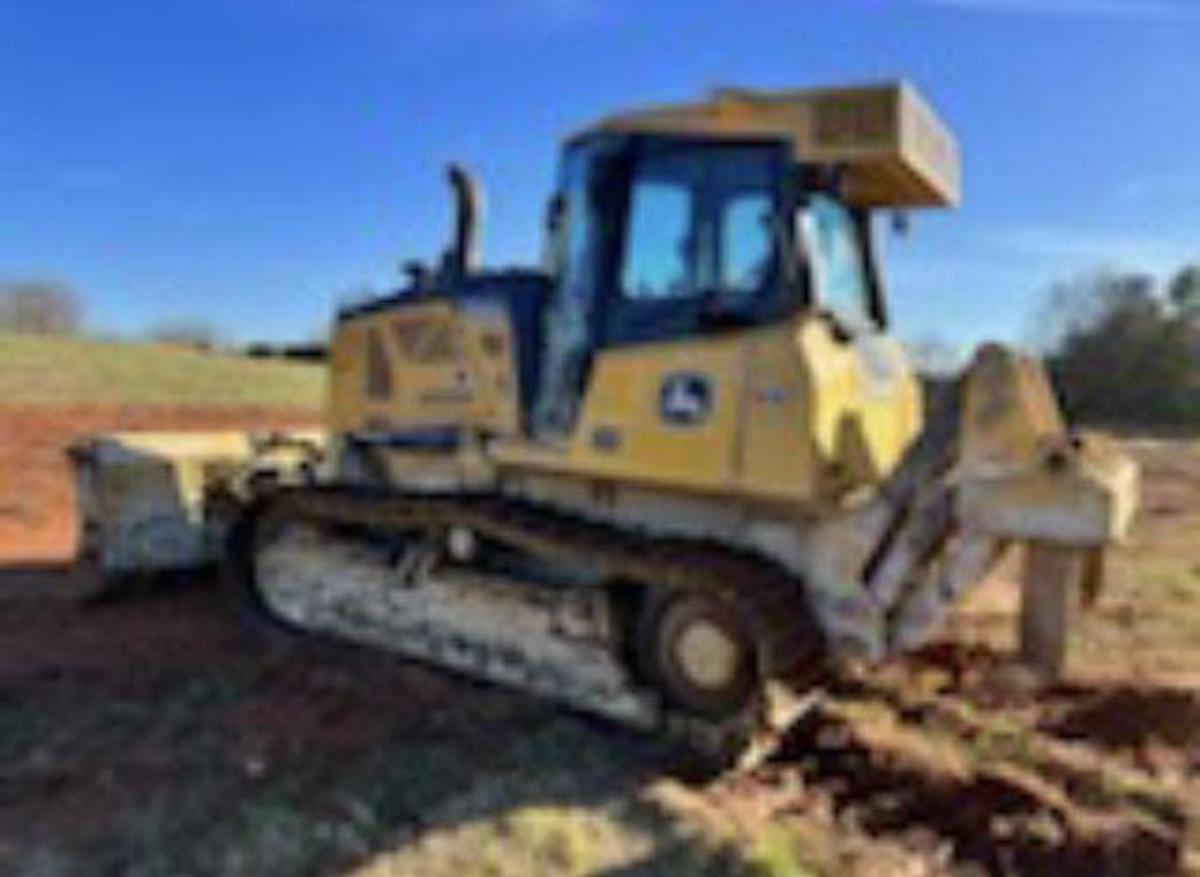 Used 2016 Deere 700K