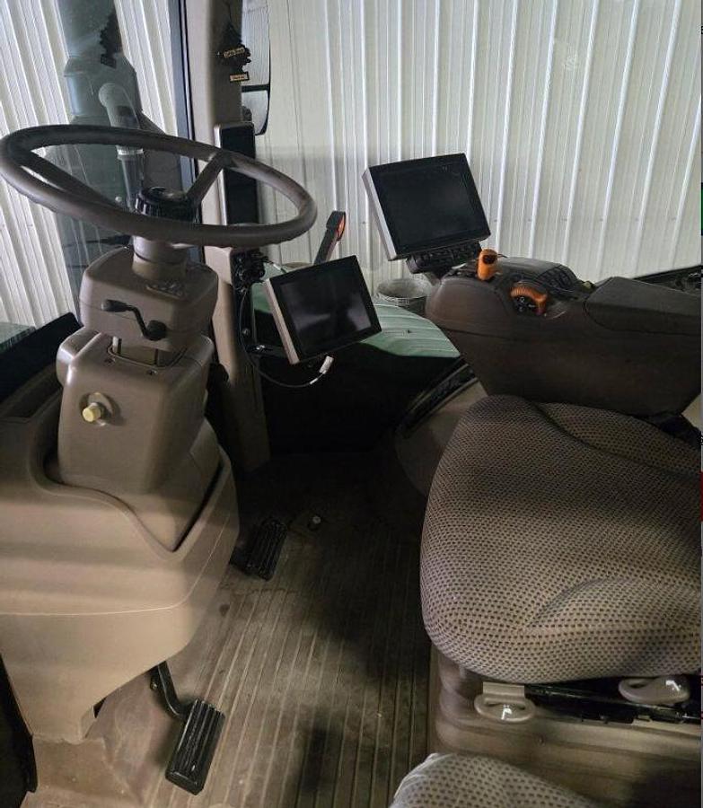 Used 2021 JOHN DEER 9520R