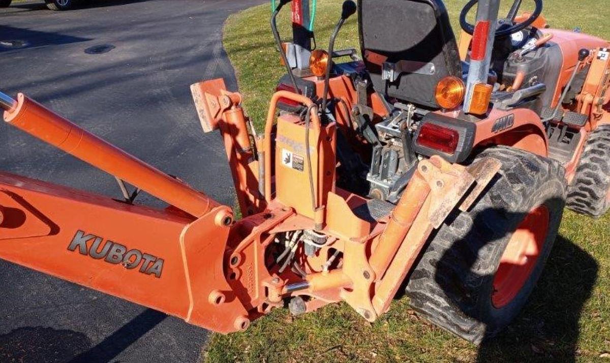 Used 2011 KUBOTA B2920