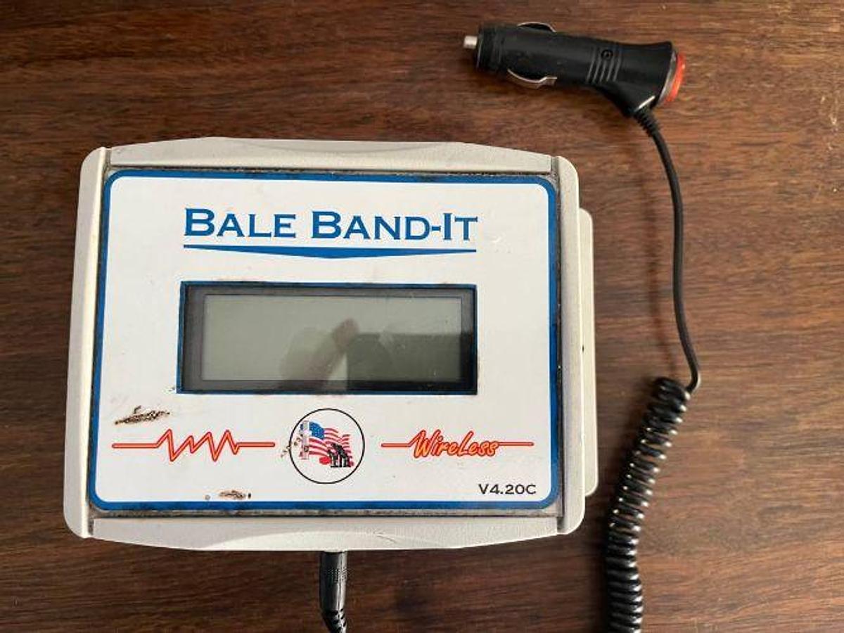 Used 2010 Bale Band-It 100