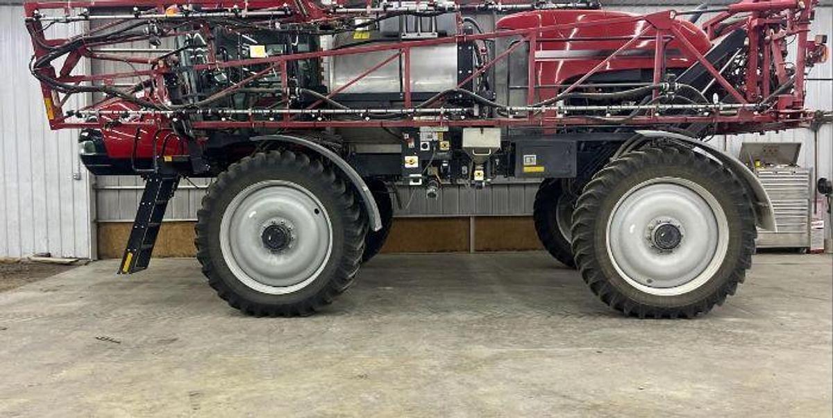 Used 2022 Case IH Patriot 4440 Self Propelled Sprayer