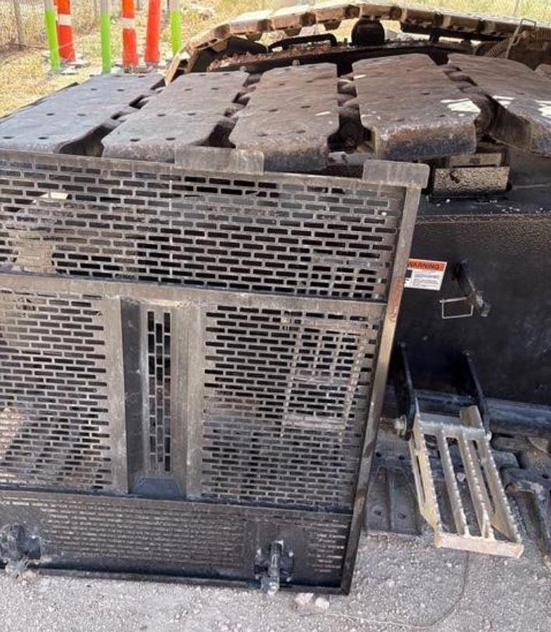 Used 2024 Manitowoc MLC100-1