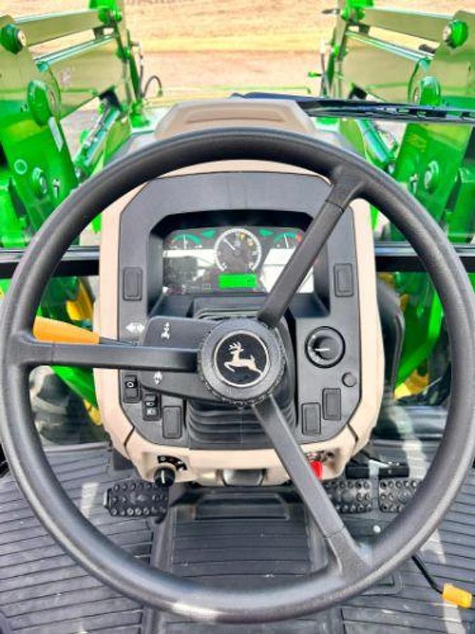 Used 2024 JOHN DEERE 5075E