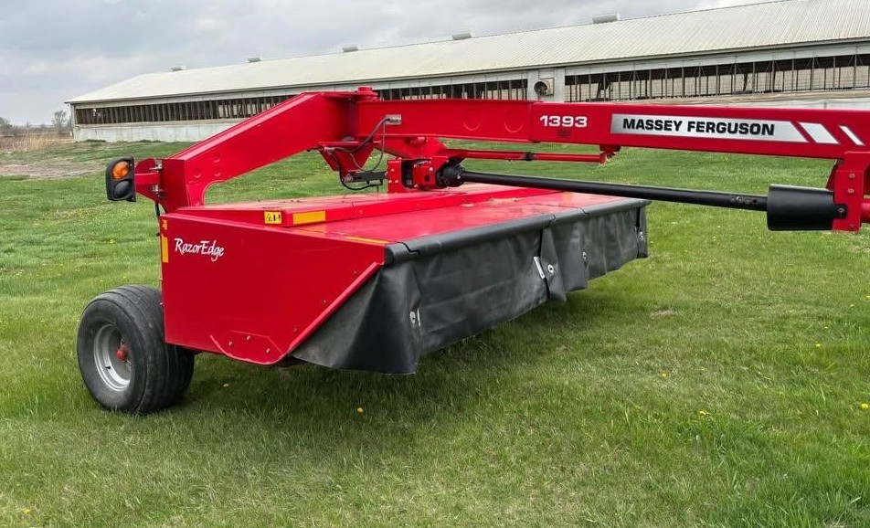 2021 Massey Ferguson 1393