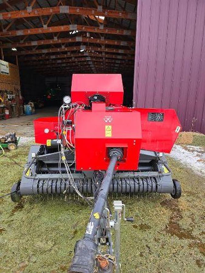 Used 2022 Massey Ferguson 1840 Inline