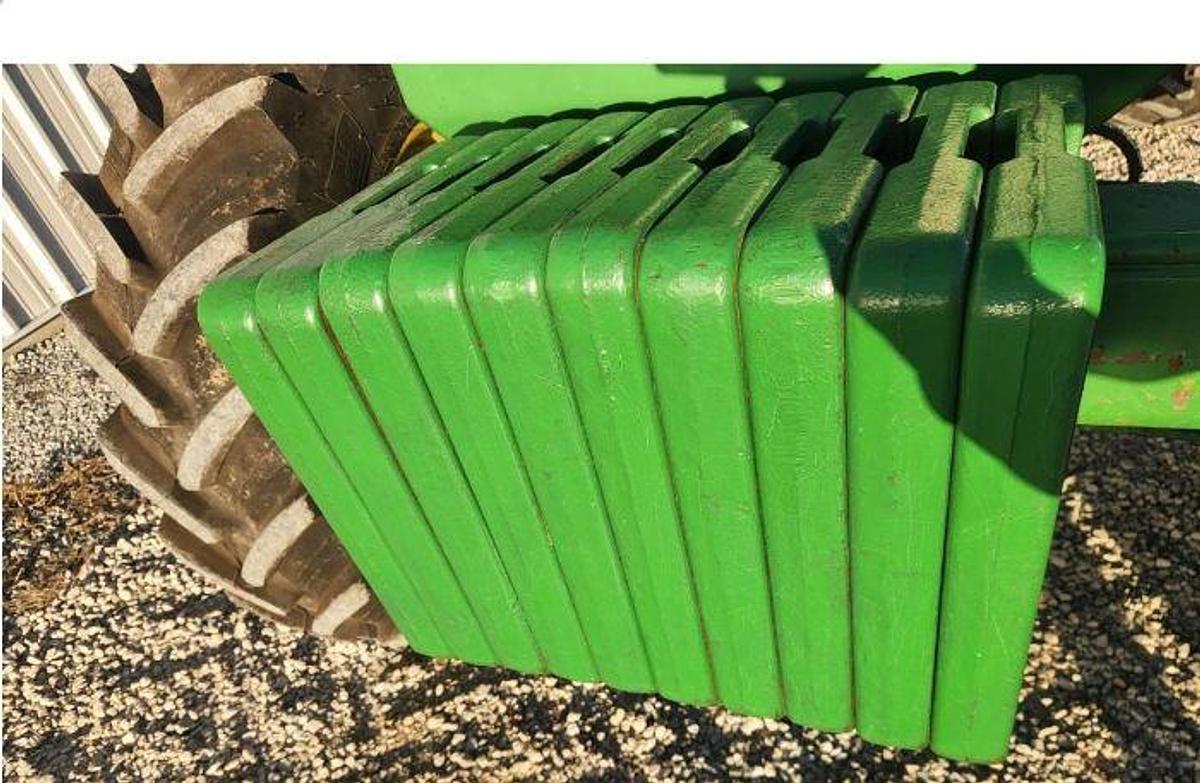 Used 1985 JOHN DEERE 4850