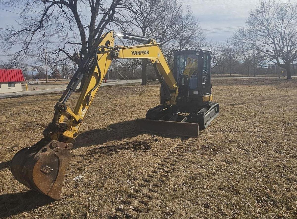 Used 2016 Yanmar V1055 6A Excavator