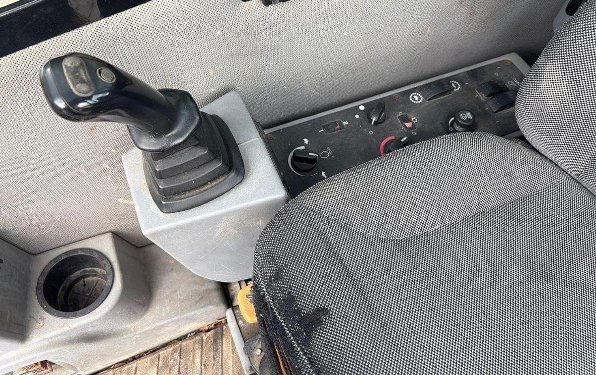 Used 2016 Gradall XL3100 LV