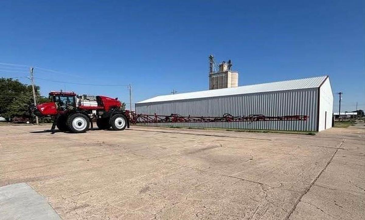 Used 2024 CASE IH PATRIOT 4350 Self Propelled Sprayer