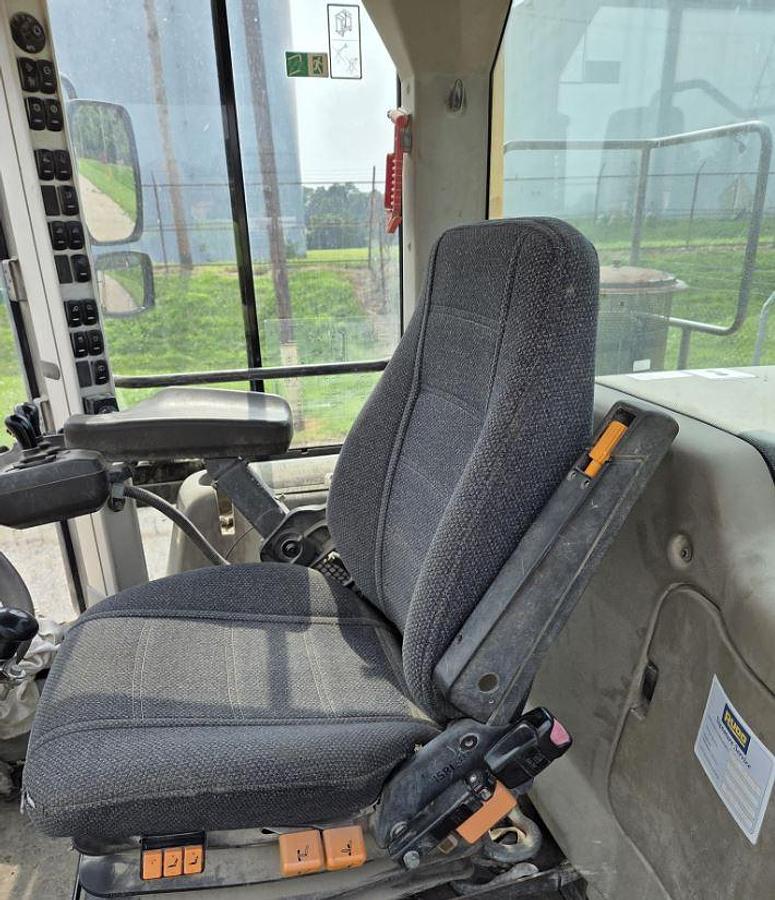 Used 2014 Volvo L180G