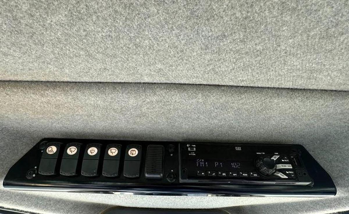 Used 2018 Caterpillar D6n Xl