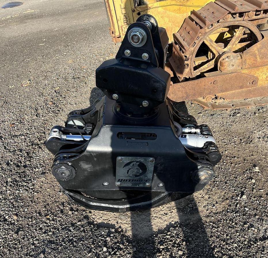 Used 2025 ROTOBEC F300HD Log Grapple
