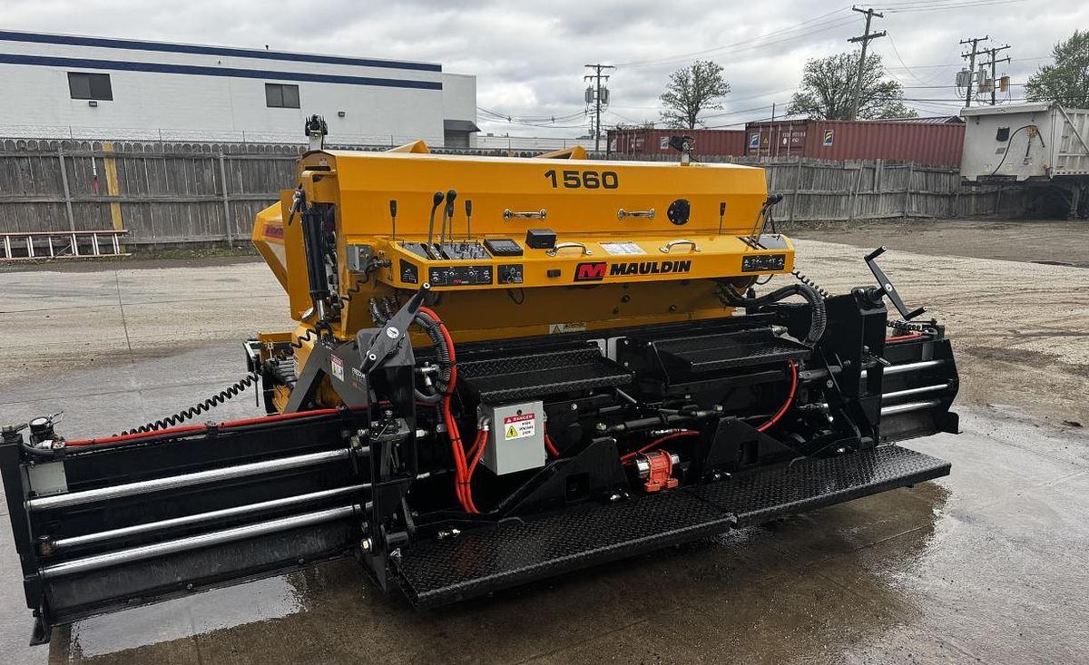 Used 2022 Mauldin 1560 Asphalt Paver