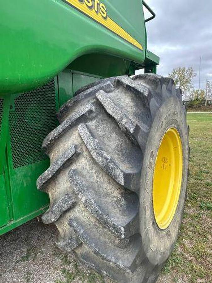Used 2002 JOHN DEERE 9650 STS