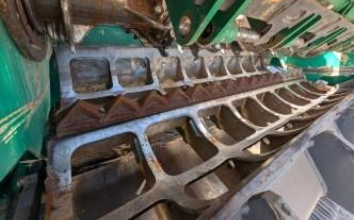 Used 2014 Komptech Crambo 3400