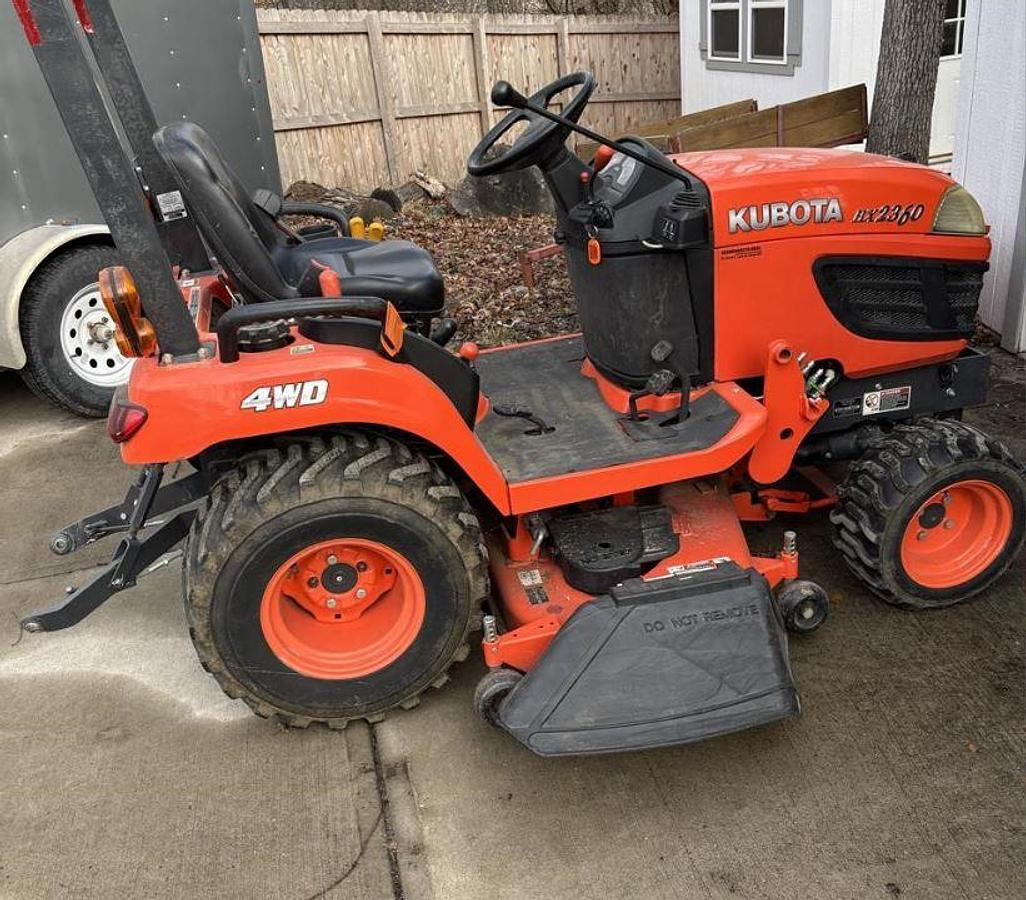 Used 2011 KUBOTA BX2360