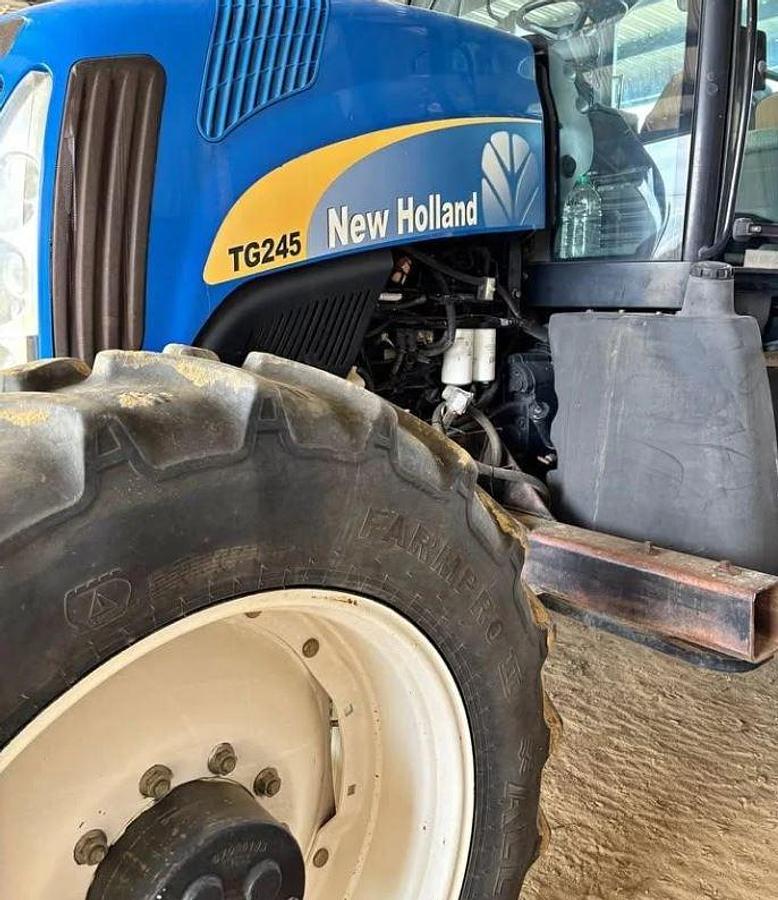 Used 2007 NEW HOLLAND  TG245
