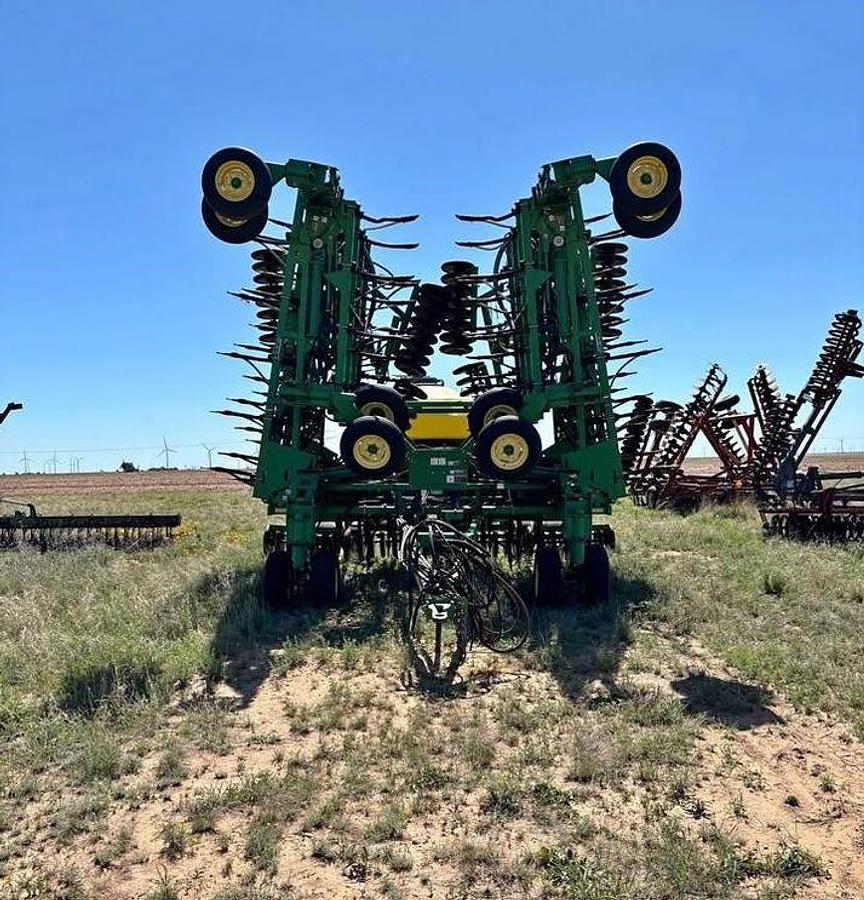 Used 1998 JOHN DEERE 1820 Seeder
