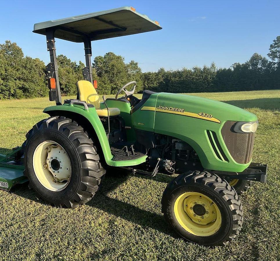 Used 2007 John Deere 4320