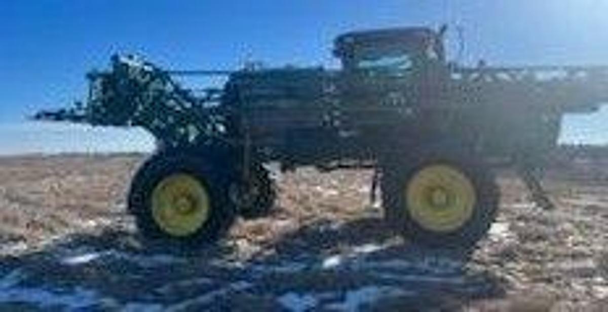 Used 2015 John Deere R4038