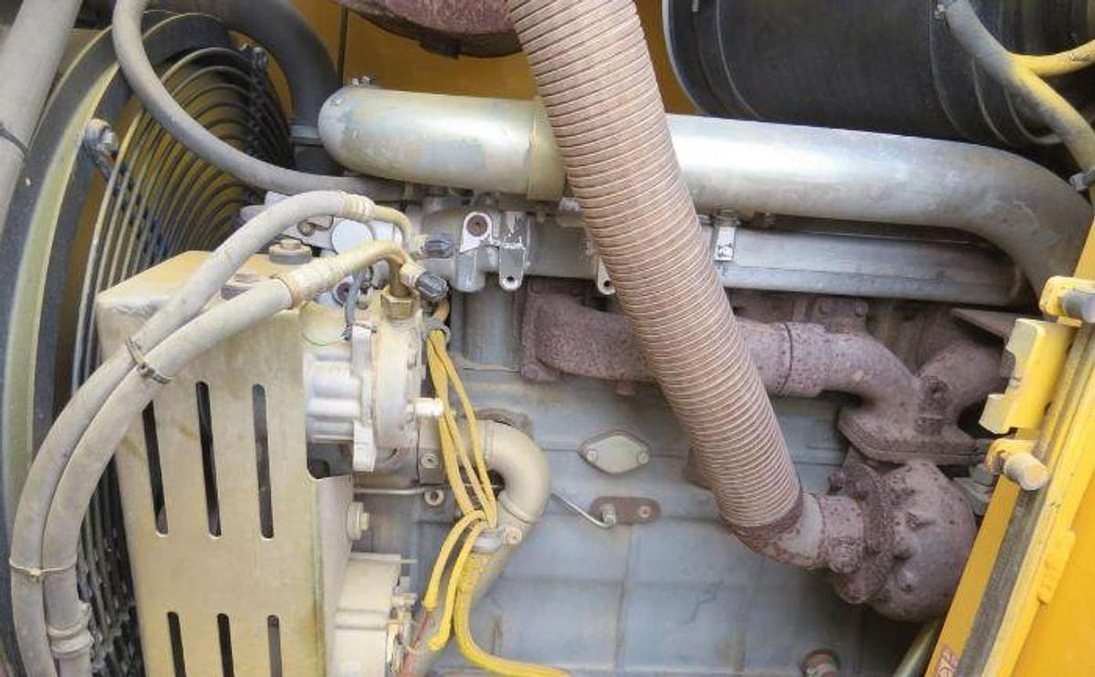 Used 2004 JOHN DEERE 755C