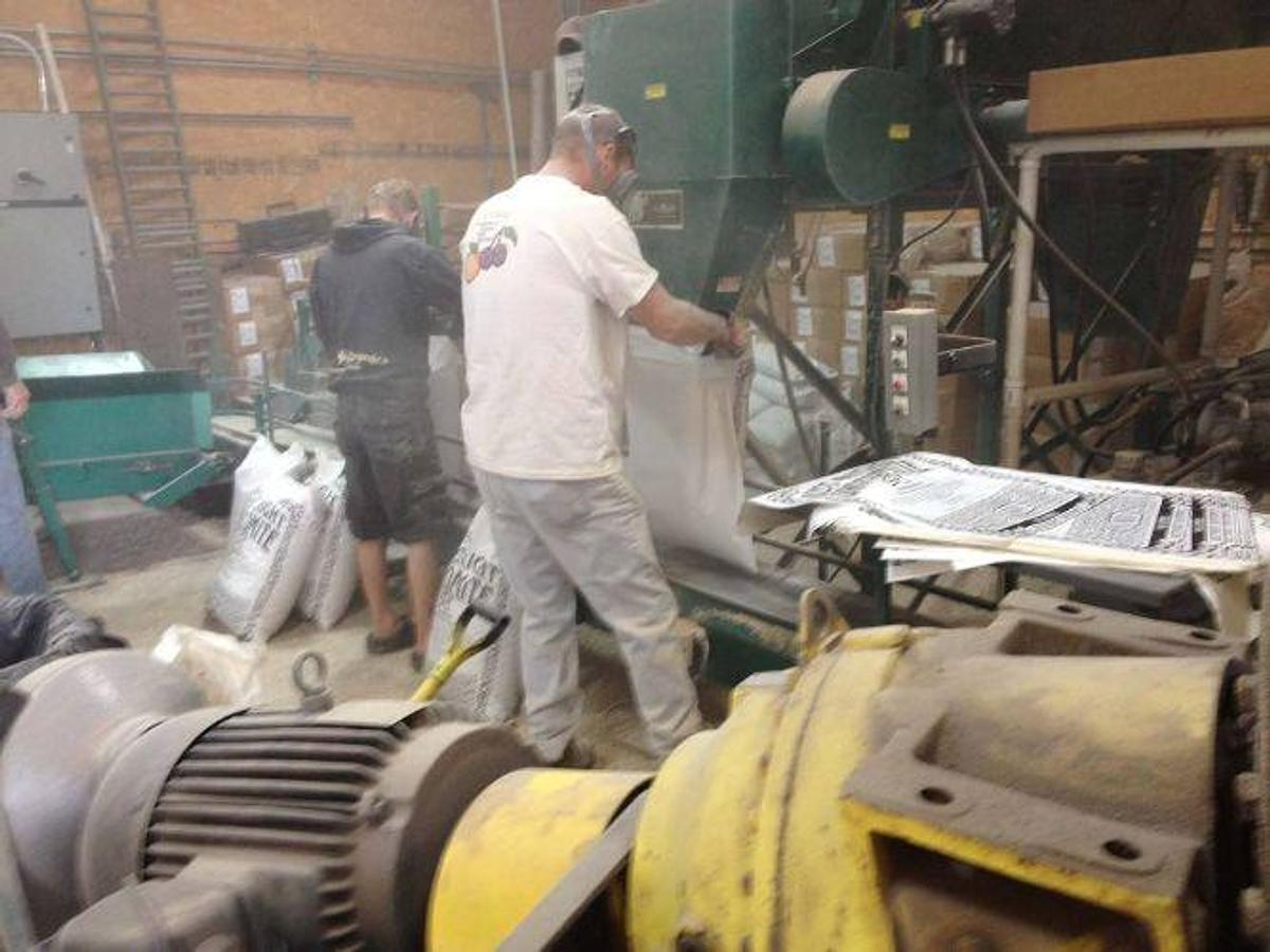 Used 2009 Bouldin Lawson Mixer / Auto Bagger / Incline Conveyor / Sealer Model 17021 & Model 143