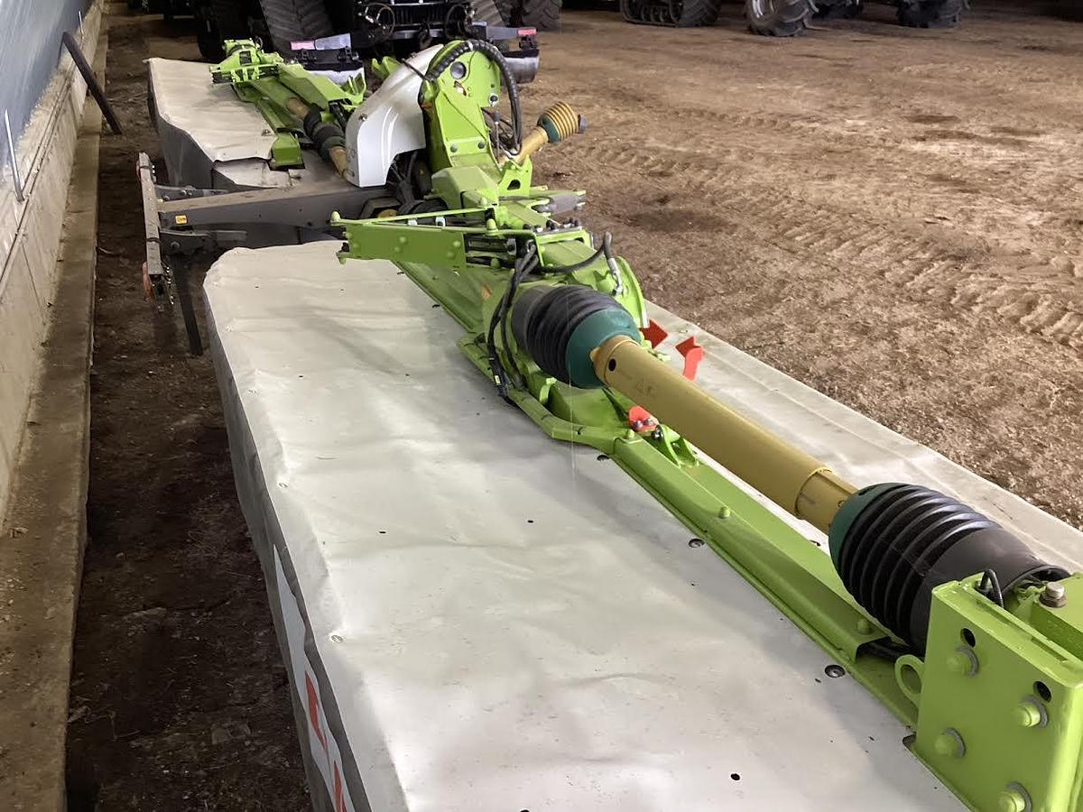 Used 2022 Claas 3600 F Disco and Claas Disco 1100 Trend Disc Mower