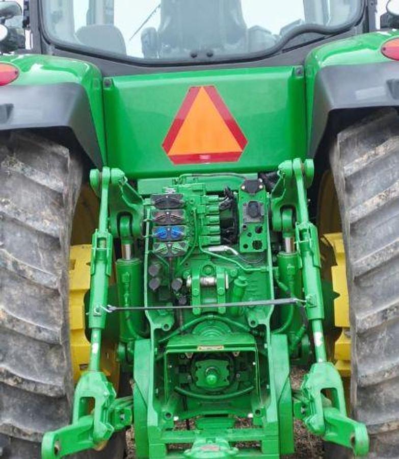 Used 2012 JOHN DEERE 8285R