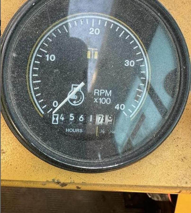 Used 1989 LORAIN LCD150 Rough Terrain Crane