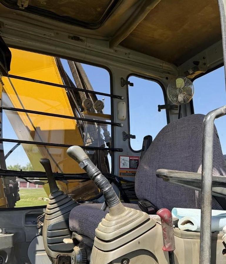 Used 2002 John Deere  160 LC Excavator