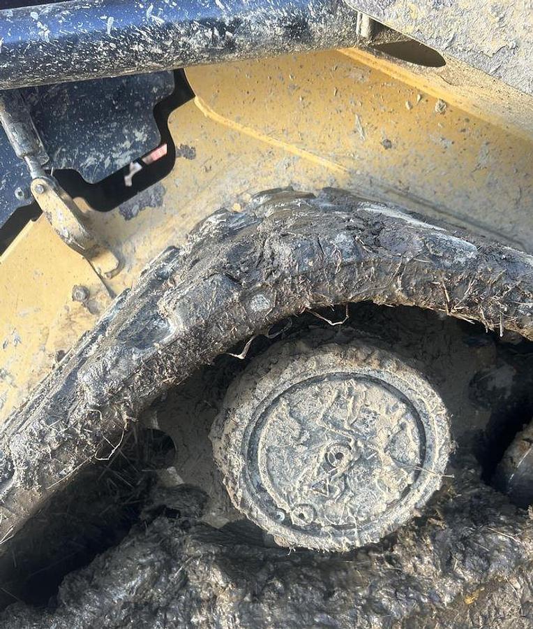 Used 2014 CATERPILLAR 259D Skid Steer