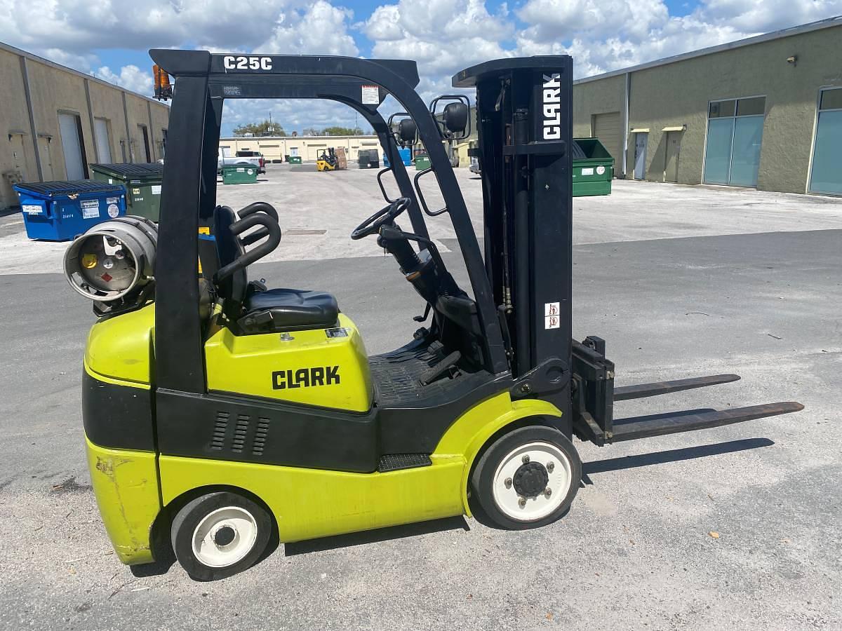 Used 2009 Clark Forklift Model C25cl