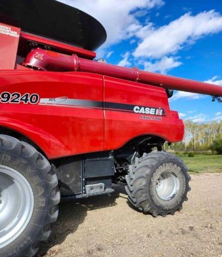 Used 2015 Case IH 9240