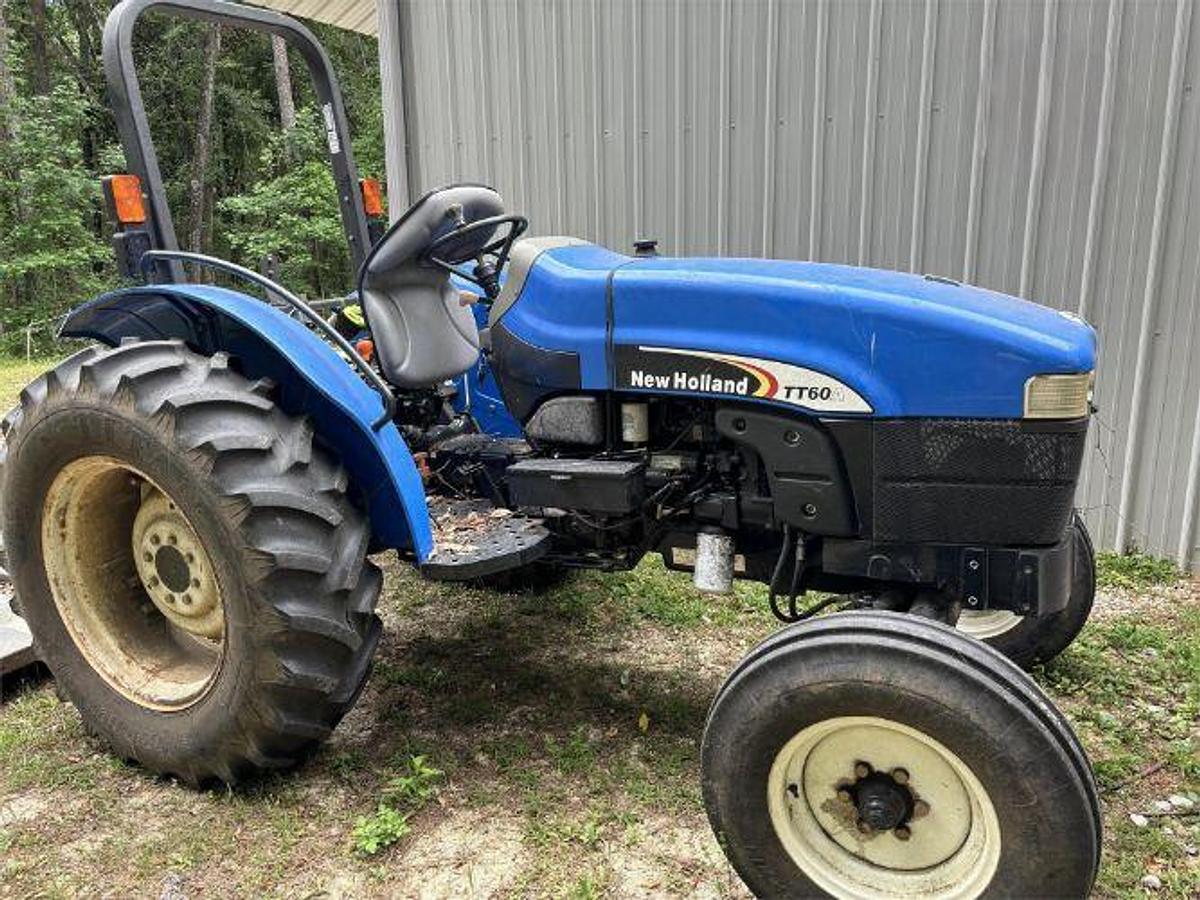 Used 2009 NEW HOLLAND TT60A
