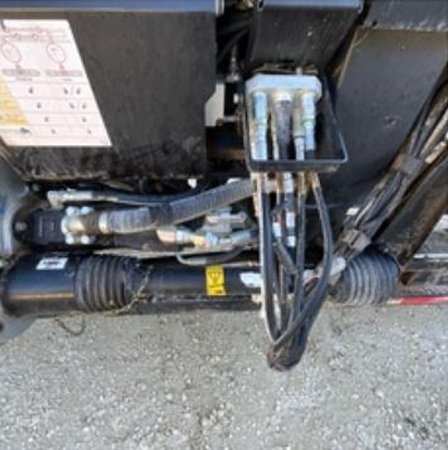 Used 2019 MacDon FD140 Flex Draper