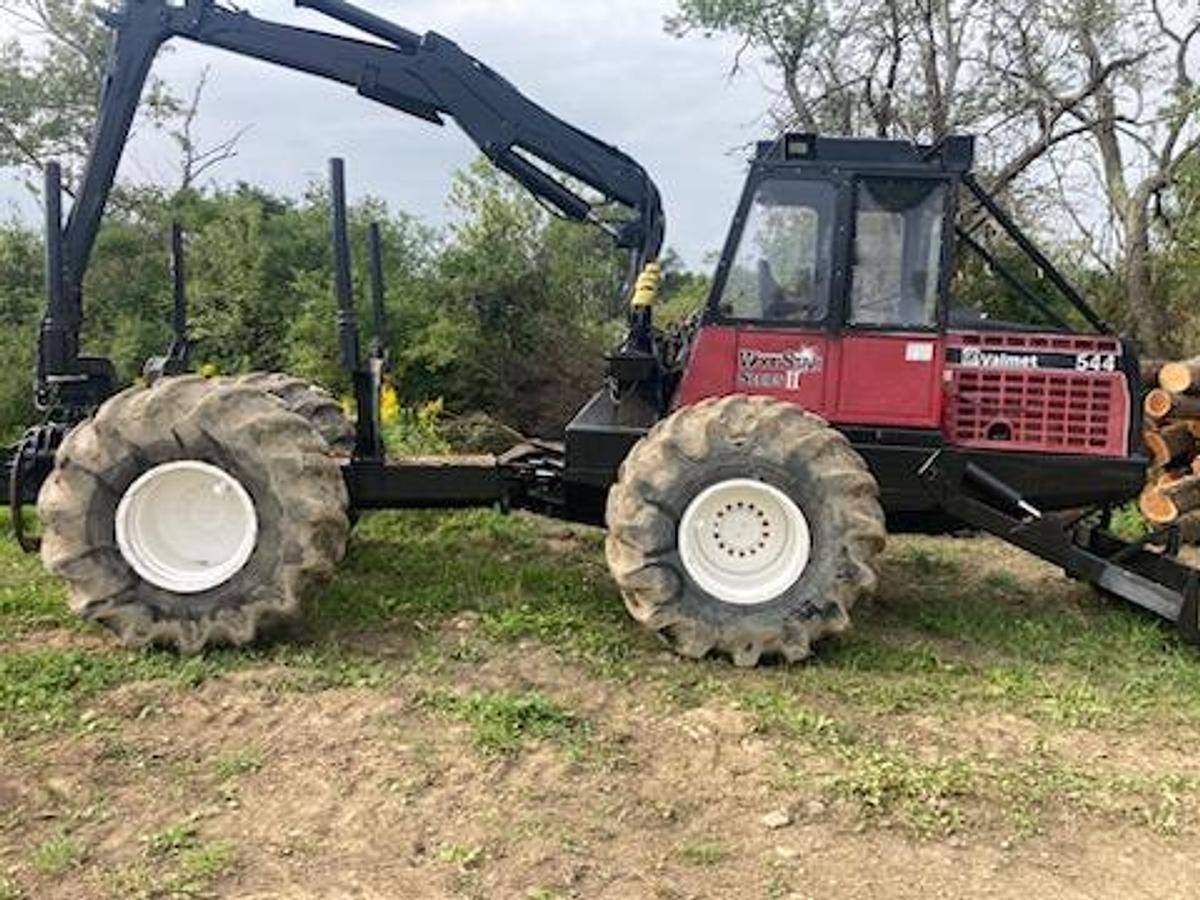Used 1994 Valmet 544X Forwarder