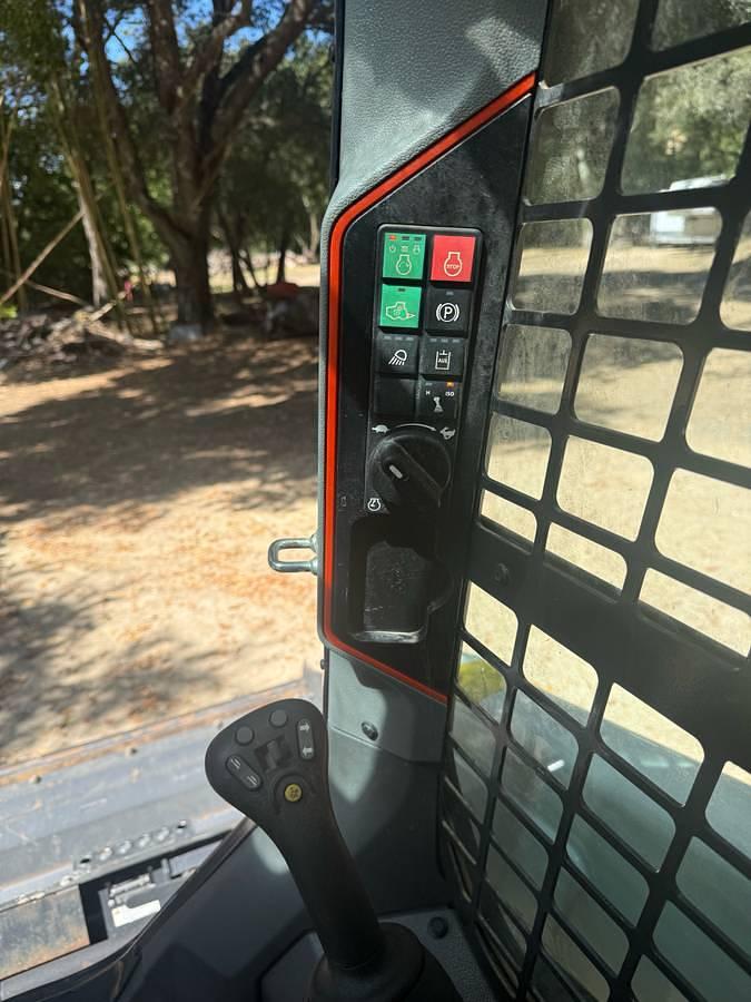 Used 2025 Bobcat T62 Compact Track Loader • Enclosed Cab • A/C • 4-in-1 Bucket • 67.5 Hours