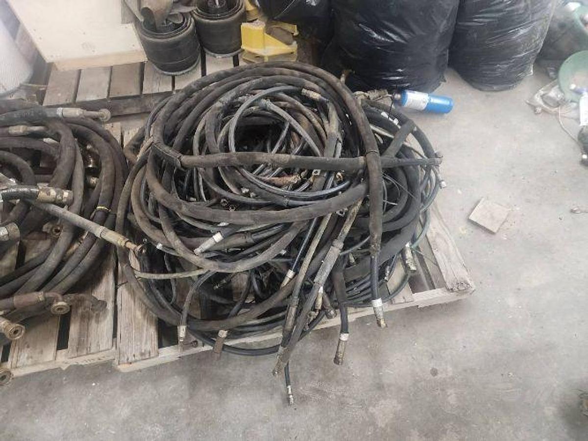 Used 2000 Rogator 1254