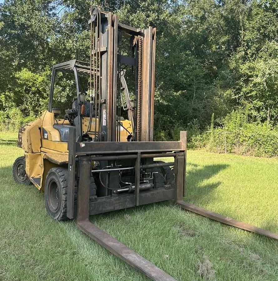Used 2016 CATERPILLAR DP70N Forklift