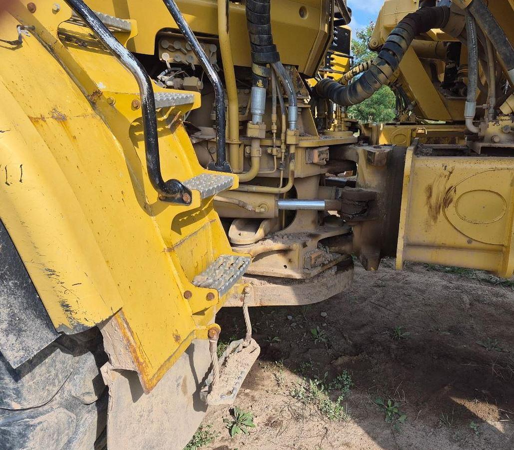 Used 2005 Caterpillar 740 Ej