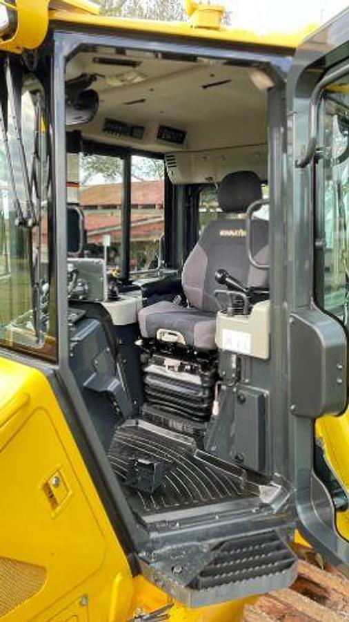 Used 2019 KOMATSU D51PXI 24 Dozer