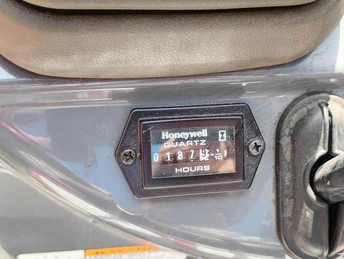 Used 2022 Yanmar SV-08-1D