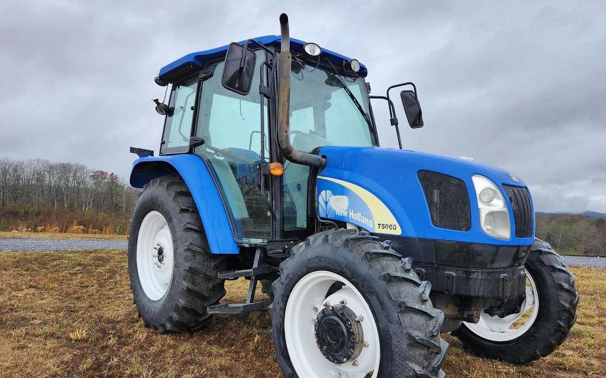 Used 2011 New Holland T5060