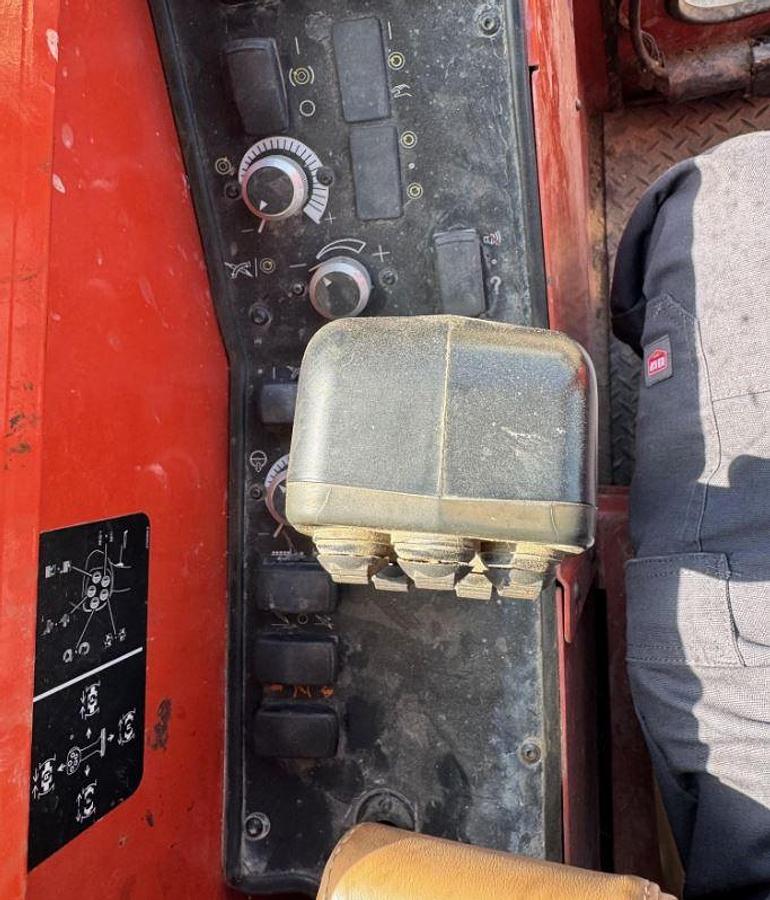 Used 2014 DITCH WITCH JT60