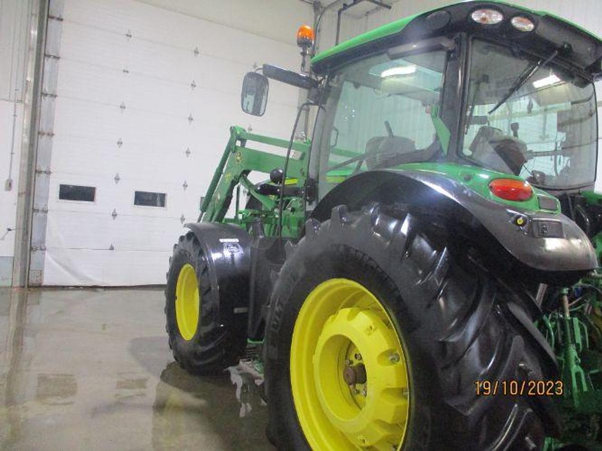Used 2013 JOHN DEERE 6150R