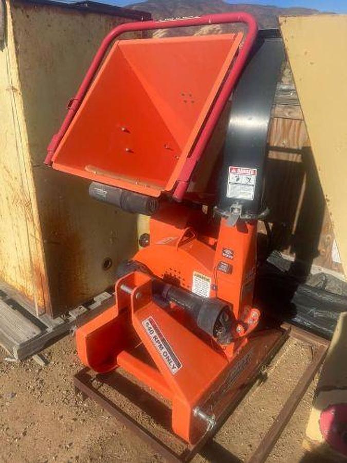 Used 2019 Kubota B2320 4WD Tractor