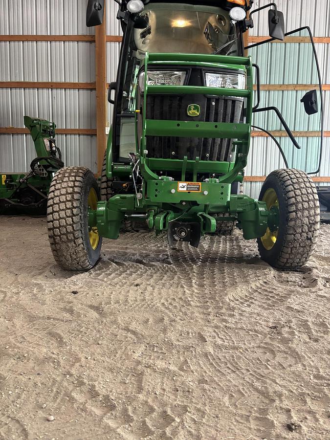 Used 2019 John Deere 3046R