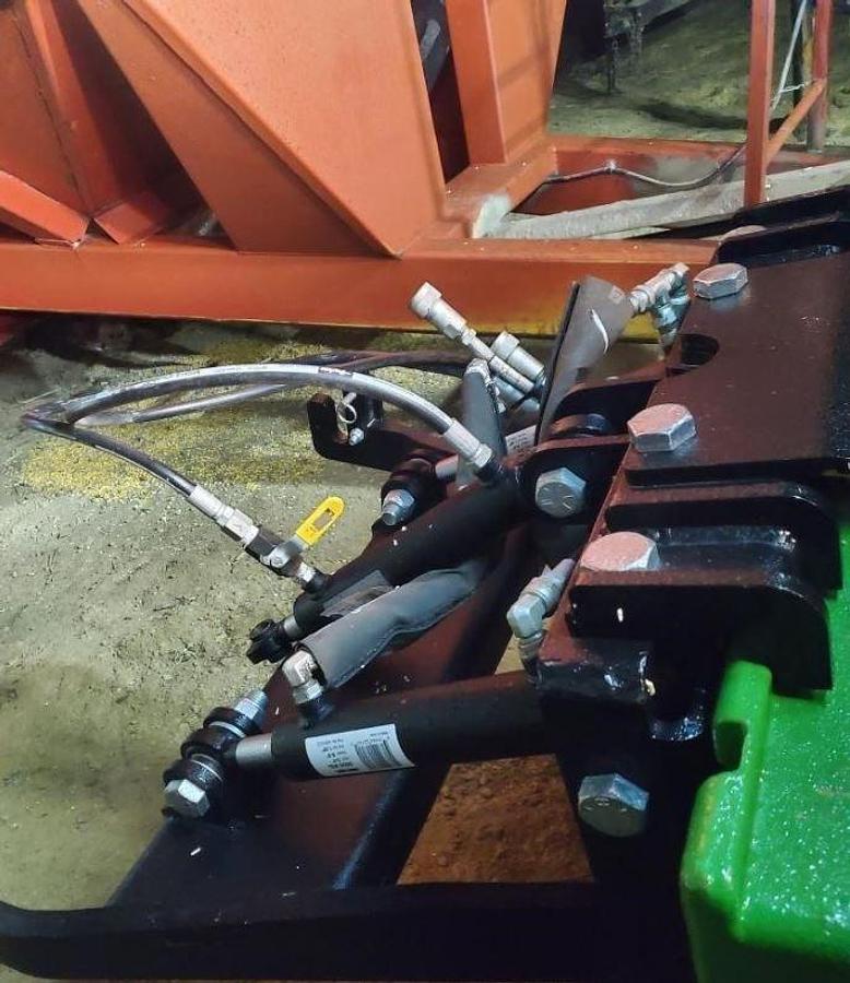 Used 2020 Weed Zapper Annihilator 16R30