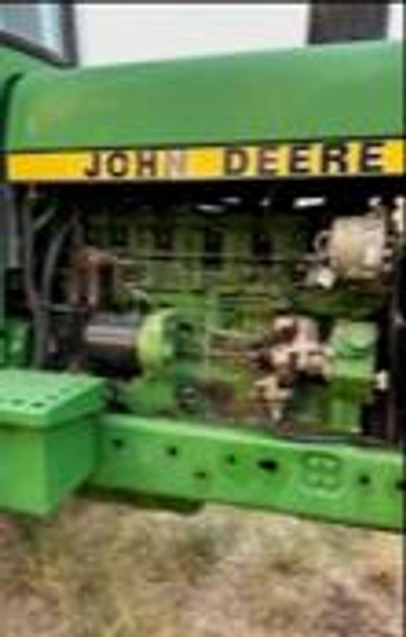 Used 1981 John Deere 4240 Tractor