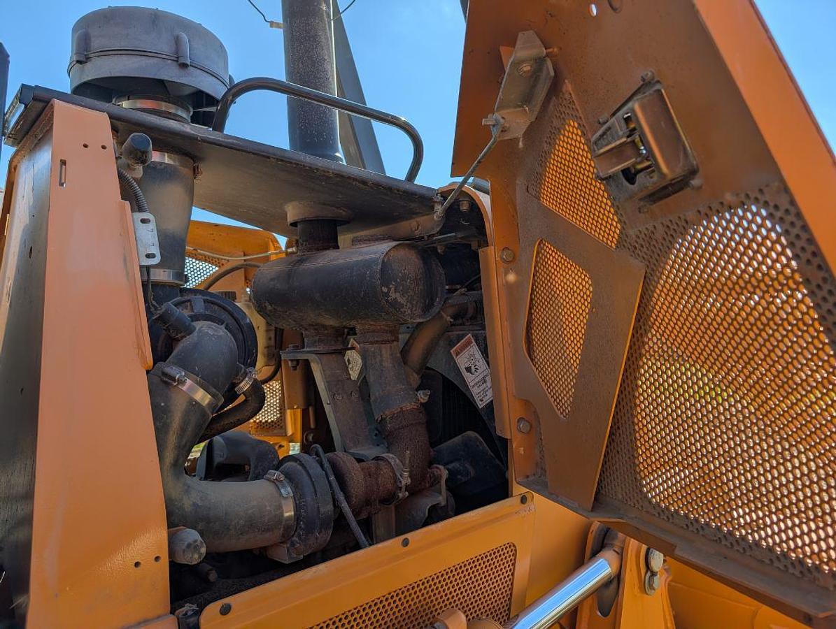 Used 2006 Case 650K Series 2 Dozer 